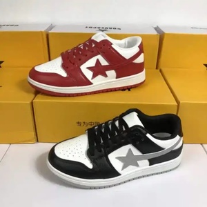 Chaussures de styles variés, designs divers, adaptées aux hommes et aux femmes. - Product Image 6