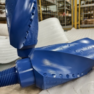 Stabilizzatore con frese PDC direttamente dalla fabbrica, OEM disponibile, centralizzatore per perforazione e taglio di pozzi d'acqua - Product Image 3