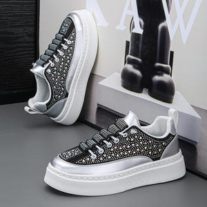 Scarpe Casual Estive di Lusso Leggero con Diamanti, Traspiranti, alla Moda, Basse, con Suola Morbida, Sportive da Uomo, Versatili, Tipo Skateboard - Product Image 3