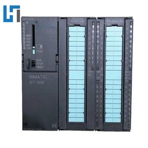 Module API SIMATIC S7-300 6ES7313-5BG04-0AB0 neuf et original, contrôleur d'automatisation industrielle, stock entrepôt - Product Image 3