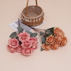 Ramo de 9 Rosas de Té Silvestres Artificiales de Seda para Decoración del Hogar, Bodas y Salones, Hechas a Mano, Duraderas de 3 a 5 Años, para Graduación - Product Image 1