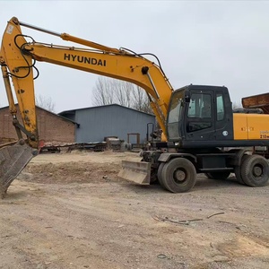 Excavadora de Ruedas Hyundai 210W-7 con Cucharón de Excavación, Equipo de Construcción Usado - Product Image 3