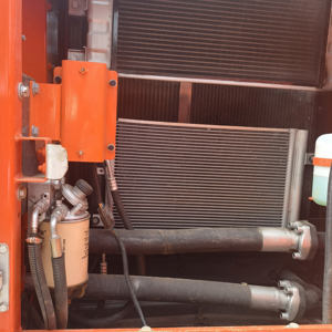 Excavatrice d'occasion originale coréenne Excavatrice hydraulique sur chenilles 20 tonnes Doosan DX225 DX220 DX200 Excavatrice Doosan 20 tonnes 22 tonnes d'occasion - Product Image 6