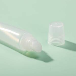 Mini <span class=keywords><strong>tube</strong></span> en plastique pe mat personnalisé de 5ml 10ml 15ml 30ml avec tête de brosse en <span class=keywords><strong>silicone</strong></span> pour crème cosmétique de luxe crème pompe rouge à lèvres crème contour des yeux - Product Image 6