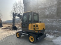 Mini-pelles compactes chinoises de 5 tonnes, prix des mini-pelles de 1 tonne avec godet à pouce