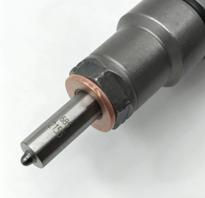 Inyector de Combustible Common Rail Diésel de Alta Precisión 0445120161 Compatible con Motores Cummins / Ford / <span class=keywords><strong>Tata</strong></span> / Temsa 4.5L/6.7L, Piezas de Automóvil - Product Image 3