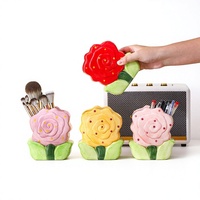 Porte-stylo en céramique en forme de rose, style luxe léger, organisateur de bureau mignon, boîte de rangement haut de gamme pour pinceaux de maquillage pour étudiants