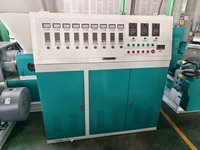 Machine à granulés à refroidissement par eau à double étage haute capacité SJ120/110 pour la production de granulés pour animaux et bébés