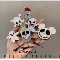 Accessoires d'Halloween transfrontaliers pour filles et enfants : pinces décoratives lumineuses en plastique, motifs citrouille, chauve-souris, crâne, mignons et amusants