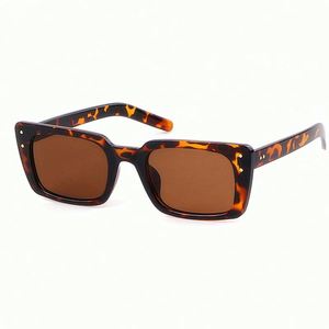 2019 Vintage Leopard Women Brand Designer <b>Retro</b> Rivet <b>Sunglass</b> UV400 Small Frame Rectangle <b>Sunglasses</b> - Product Image 2
