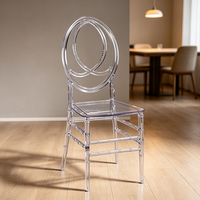 Chaise en acrylique transparente empilable sur mesure, chaise fantôme élégante, vente en gros, décoration de mariage et de banquet