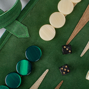 Vente en gros jeu de backgammon en daim avec logo personnalisé jeu de société portable en cuir PU avec dames et dés pour cadeaux - Product Image 5