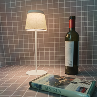 Lampe de lecture de chevet LED, lampe en tissu LED en forme de bouteille de vin, lampe de bouteille sans fil à 3 couleurs, contrôle tactile, veilleuse en forme de bouteille de vin