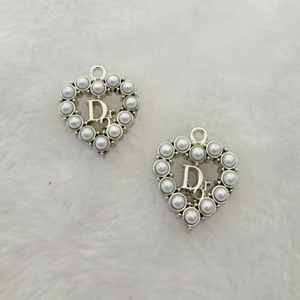 Wholesales 2026 New Arrival Heart Shape <b>Charms</b> Designer Pendants Gold and Silver Pearls Pendant for DIY <b>Bags</b> - Product Image 3
