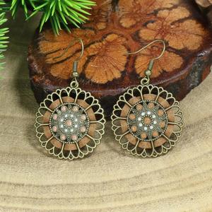Ethnic Fashion <b>Earrings</b> Long <b>Tassel</b> Bead Shell Leather Floral Design Handmade Women's Accessories Four Seasons Style - Product Image 3