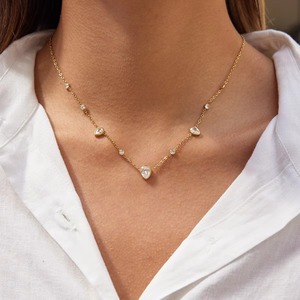 Collier pendentif en acier inoxydable plaqué or 18 carats original à la vente chaude, zircon, gouttelette, design délicat pour un cadeau minimaliste - Product Image 3