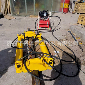 Yls-900 Rail <b>Stretching</b> <b>Machine</b> Hydraulic 250 Mm Bore 800-900 Mm Stroke For Railway Track Adjustment - Product Image 2