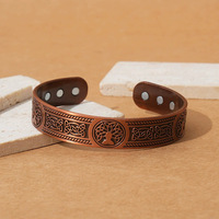 Pulsera Magnética con Anillo de Piedra Magnética, Estilo Vintage con Flores, Bañado en Cobre Rojo Antiguo, Joyería Unisex