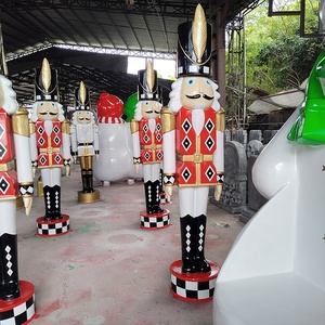 تمثال جندي كسارة البندق العملاق من الألياف الزجاجية لعيد الميلاد للبيع، تمثال كسارة البندق الكبير من الألياف الزجاجية لعيد الميلاد - Product Image 6