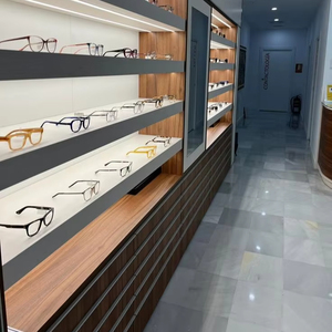 Étagères murales d'exposition de lunettes de soleil en bois moderne personnalisées avec éclairage LED, hauteur réglable pour les magasins de vente au détail d'optique - Product Image 2