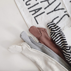 Pantalon long unisexe pour bébés et tout-petits INS Printemps/Automne, taille haute, à pieds, rayé, couleur unie, en coton doux, coupe ample - Product Image 4
