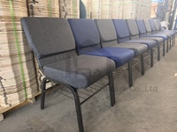Chaises d'église pas chères en gros, chaises métalliques emboîtables pour usage en église, chaises de théâtre empilables avec porte-livre et logo