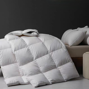 Couette <span class=keywords><strong>en</strong></span> coton matelassée confortable avec garnissage 90% duvet de canard, hypoallergénique, respirante, sans odeur, utilisable toute l'année pour les hôtels - Product Image 2