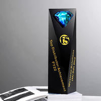 Cadeau d'entreprise, trophée en cristal noir avec logo gravé, coupe en cristal noir