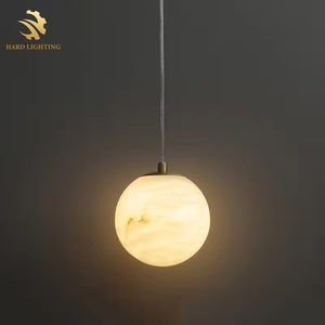 Moon Artistic Pendant Light Lustre décoratif télécommandé pour mariage ou salon Design de planète de taille moyenne - Product Image 4