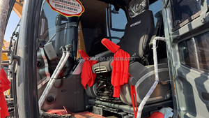 รถขุดไฮดรอลิกแบบตีนตะขาบฮุนได 220LC 225LC มือสอง สภาพดี รับน้ำหนักได้มาก 22 ตัน รุ่นปี 2024 มอเตอร์ 112 กิโลวัตต์ พร้อมเกียร์และปั๊ม - Product Image 5