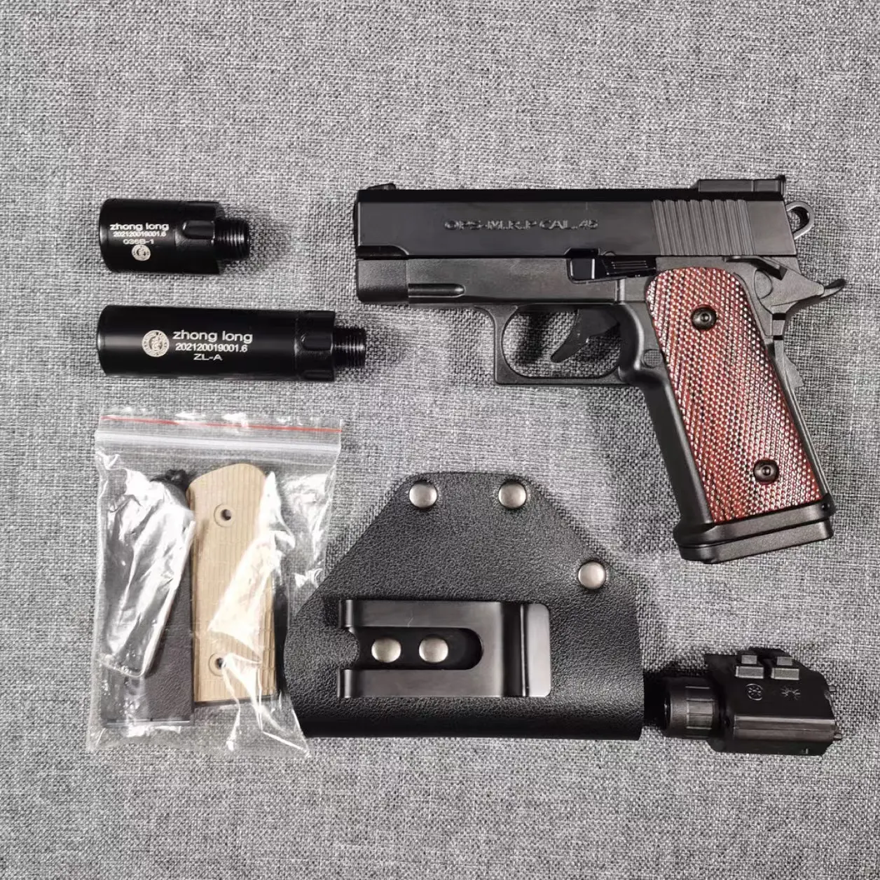 Fuya 1911 bơm lại nhẹ hơn Màu Đỏ ngọn lửa bơm hơi Pistol mô hình thuốc lá súng nhẹ hơn