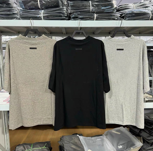 T-shirt Essenziali Estivi SS22 con Stampa Classica Ragno, Stampa in Peluche Spessa e di Alta Qualità con Coulisse, Vendita all'Ingrosso - Product Image 1