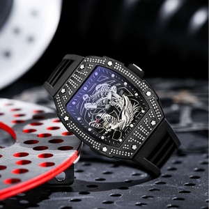 Montre squelette ZIDO pour homme avec gravure 3D Phénix, boîtier tonneau noir serti de pierres, montre-bracelet à quartz, bracelet en silicone, montre-bracelet tendance - Product Image 2