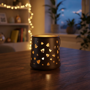 Lanterne en fer à motif d'arbre de Noël, porte-bougie résistant à la chaleur, décoration pour la maison - Product Image 1