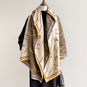 <span class=keywords><strong>Sciarpa</strong></span> invernale calda di lusso a doppio lato spessa da <span class=keywords><strong>donna</strong></span> con marchio all'ingrosso <span class=keywords><strong>sciarpa</strong></span> firmata in Cashmere - Product Image 3