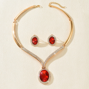 Lujoso conjunto de joyería de moda para <span class=keywords><strong>novia</strong></span>, <span class=keywords><strong>collar</strong></span> y pendientes con colgante de diamantes de imitación para bodas - Product Image 5