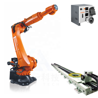 Bras robotique 6 axes industriel KUKA KR 10 R1440-2 avec poignée de robot et équipement de manutention de palettisation de voie linéaire