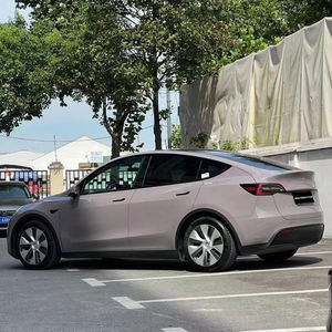 WRAPMASTER PET Liner Super Glossy Dove gris Enveloppe de véhicule Film d'emballage pour voiture - Product Image 4