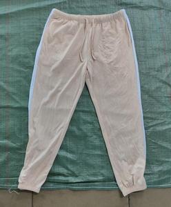 Liquidazione all'Ingrosso di <span class=keywords><strong>Abbigliamento</strong></span> Femminile Misto, Vendita di <span class=keywords><strong>Abbigliamento</strong></span> alla Moda, Inventario Scontato per Rivendita o Esportazione - Product Image 3