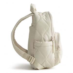 Mochila pequeña acolchada de moda para mujer, ligera, de algodón, estilo puffer, para compras. - Product Image 5