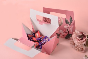 Caja de embalaje de <span class=keywords><strong>chocolate</strong></span> personalizada, cajas de papel kraft plegables para galletas y dulces de boda, impresión a todo color, laminación brillante - Product Image 2