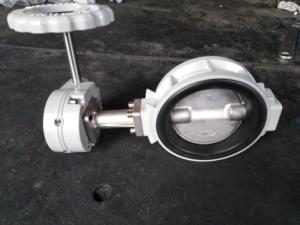 วาล์วผีเสื้อแบบแมนนวลปรับแต่งได้ทำจากอะลูมิเนียมเฟืองตัวหนอนการเชื่อมต่อแบบเวเฟอร์อุณหภูมิสูงผู้ผลิตในจีน - Product Image 2