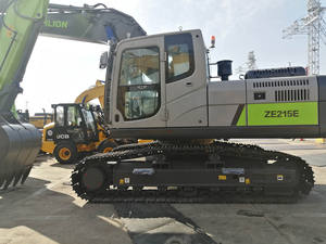 รถขุดไฮดรอลิกแบบตีนตะขาบ Zoomlion รุ่นใหม่ ดีไซน์ทันสมัย คุณภาพเยี่ยม ความจุบุ้งกี๋ 1.0 ลูกบาศก์เมตร รุ่น ZE215E พร้อมอะไหล่ - Product Image 4