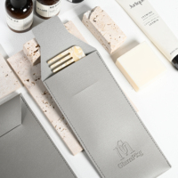Pochette en cuir PU avec logo personnalisé, étui de rangement de luxe pour peigne et outils de maquillage