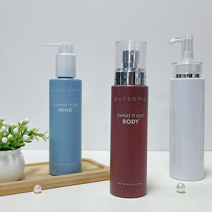 100ml 120ml 150ml 200ml 250ml Bouteilles en plastique cosmétiques à épaulement plat transparentes vides avec couvercle en or argenté <span class=keywords><strong>Bouteille</strong></span> de toner avec <span class=keywords><strong>bouchon</strong></span> - Product Image 1
