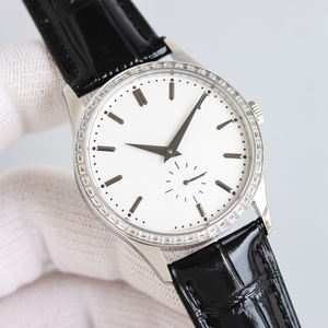 Reloj Mecánico de Alta Calidad con Correa de Cuero de Vaca con Incrustaciones de Diamantes, Esfera de Cristal de Zafiro, Resistente al Agua 3BAR, Diseño Deportivo y de Lujo - Product Image 4