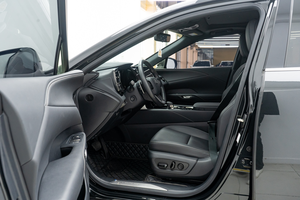 Lexus <span class=keywords><strong>RX</strong></span> 2024 350h AWD Edizione Lusso Usata, Interni in Pelle Scura, Cerchi R19, Tetto Panoramico, <span class=keywords><strong>7</strong></span>.800 Miglia, Guida a Sinistra - Product Image 6