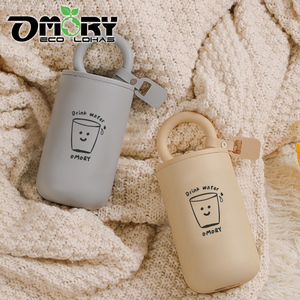 Wholesale OMORY 470ml 304 Stainless Steel Lock Bottle Travel Bottle with Leather Strap - Product Image 1