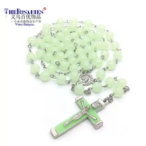 <span class=keywords><strong>Rosario</strong></span> Luminoso al Buio con Croce, <span class=keywords><strong>Collana</strong></span> con Perline in Plastica Religiose - Product Image 1