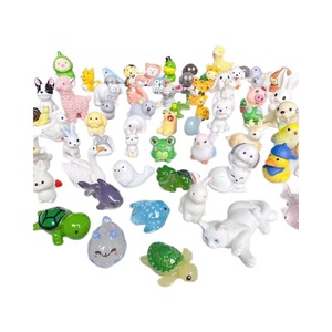 Venta al por mayor Color transparente Kawaii Kiki conejo de alta calidad que brilla en la oscuridad dibujos animados simulados lindo juguete bolsa ciega bolsa misteriosa - Product Image 4